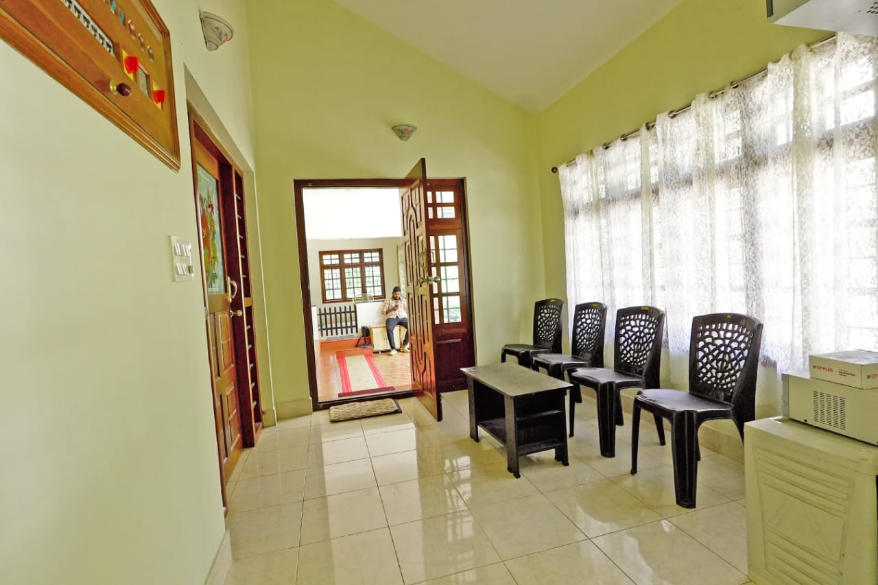 Twin Bedroom